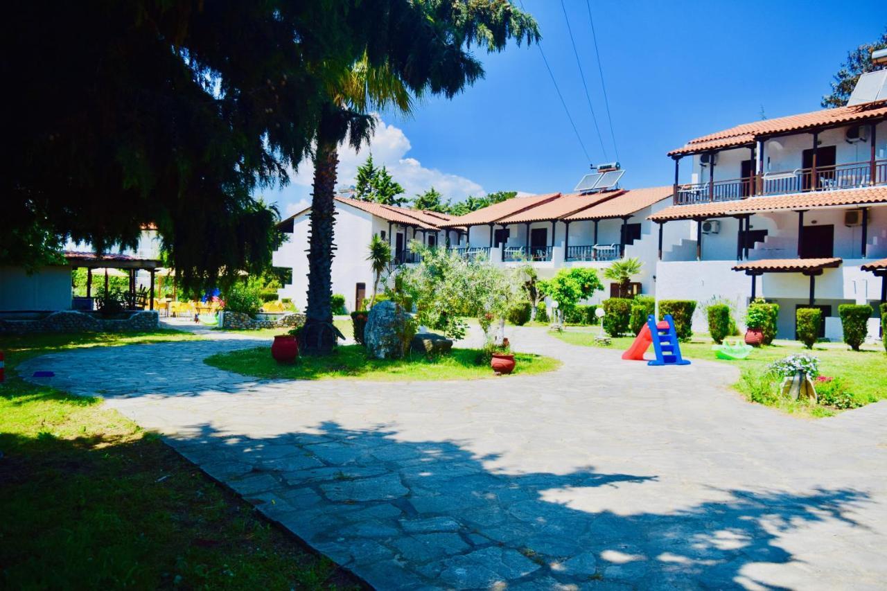 Hotel Kari Уранополис Экстерьер фото
